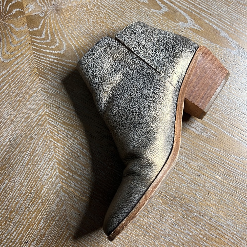 JOIE Gold Leather Booties 36.5 - Picture 5 of 11